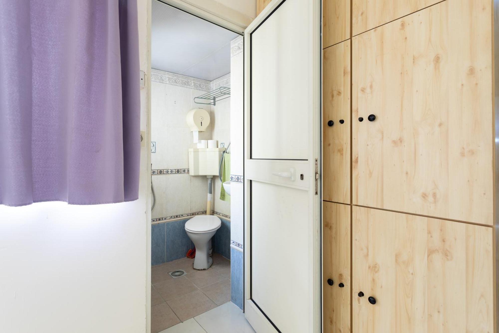 Tarona Guesthouse Сейнт Полс Бей Стая снимка